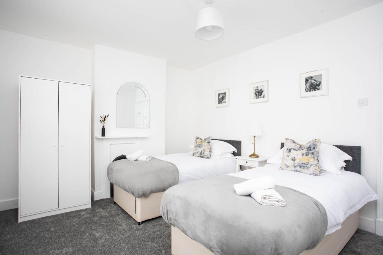 30 Percent Off Monthly Stays - City Centre - 3 Bedrooms St Albans Buitenkant foto